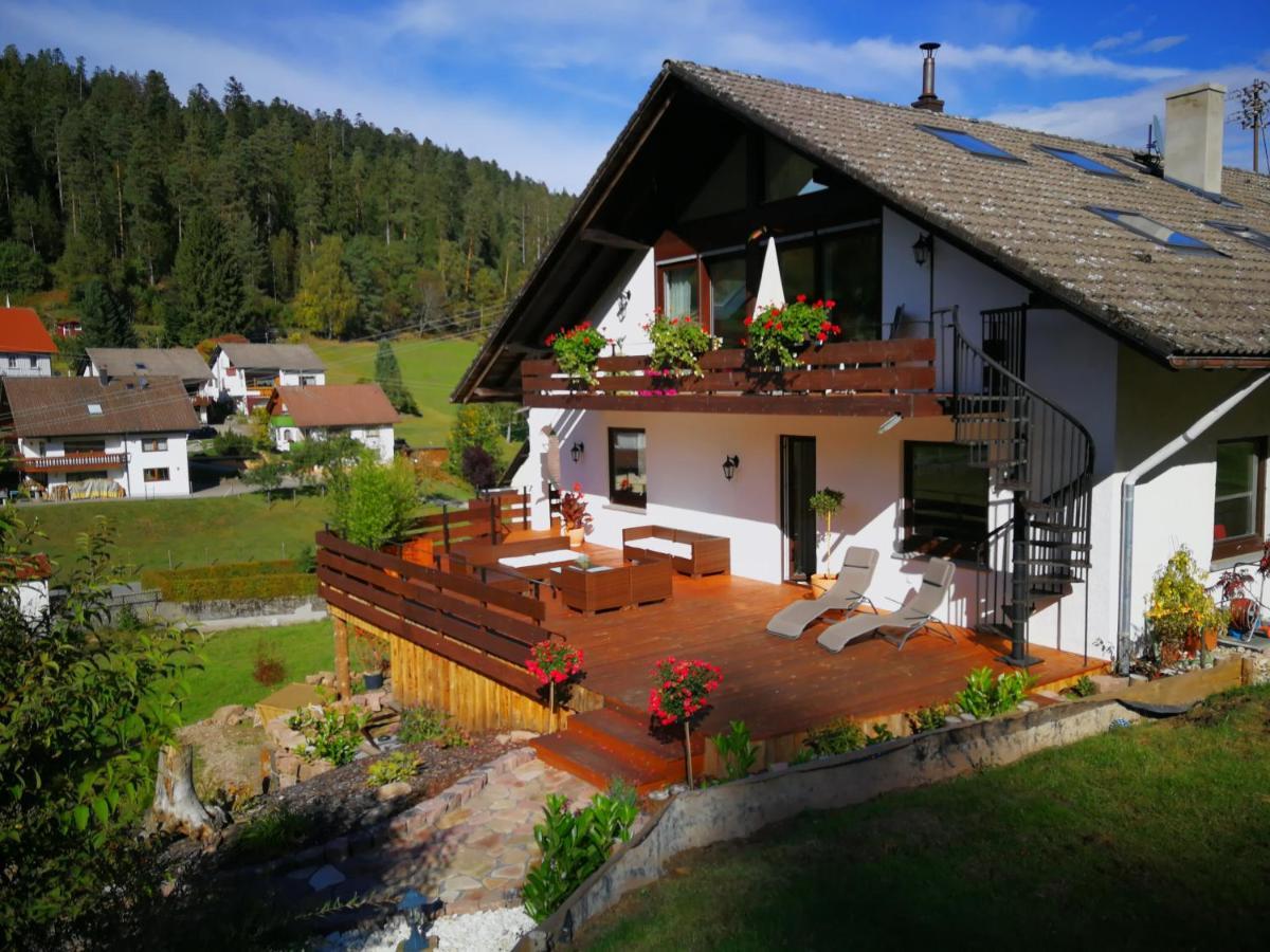 Ferienhaus Enzquelle 恩可洛斯特勒 外观 照片