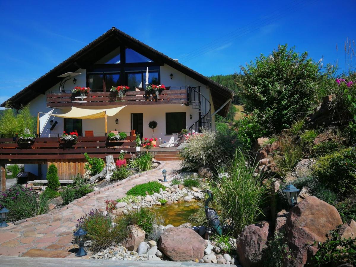 Ferienhaus Enzquelle 恩可洛斯特勒 外观 照片